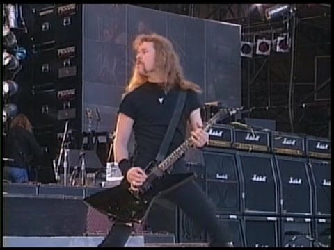 Metallica - Enter Sandman - Live at Wembley Stadium (1992) [Pro-Shot]