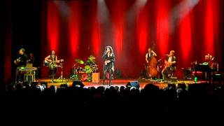 Jill Johnson - Live &amp; Unplugged - 01 - When Love Doesn&#39;t Love You (HQ).mp4