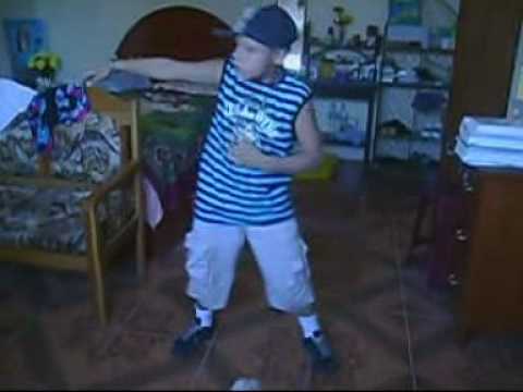 Daddy Yankee - Pose - Christian