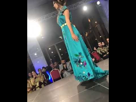 من مهرجان الدولي للباس التقليدي الجزائريي 