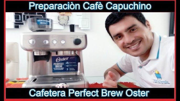 Cafetera para espresso Oster® Perfect Brew 15 bar molino integrado