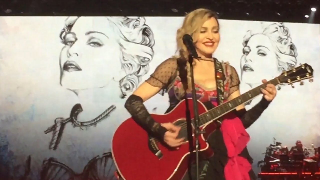 Rebel Heart Tour - 05/12/2015 - Ziggo Dome - Amsterdam - YouTube