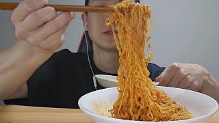 [팔도비빔면] 비빔면 | 먹방 | MUKBANG | 시금치 | 면 | 야식 | 리얼사운드