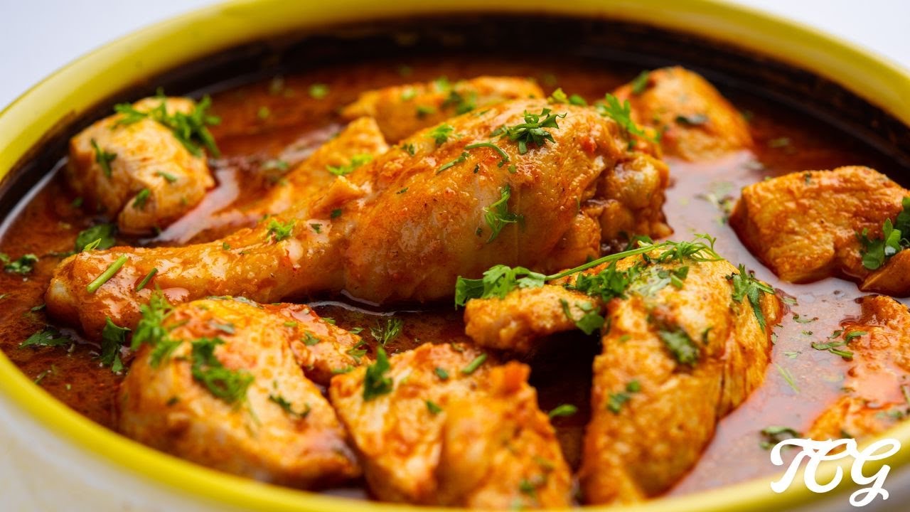 Kashmiri Chicken Masala Recipe | Authentic Chicken Masala Curry at Home