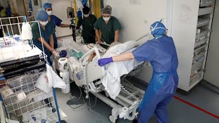 Coronavirus : 833 nouveaux décès en 24 heures en France, bilan en forte hausse