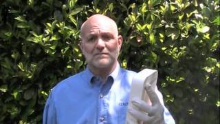 Priming Colour de Verre Molds with MR-97 Boron Nitride Spray