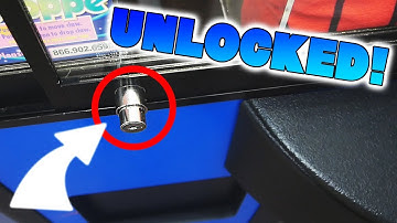 FOUND ANOTHER UNLOCKED CLAW MACHINE!! || Arcade games