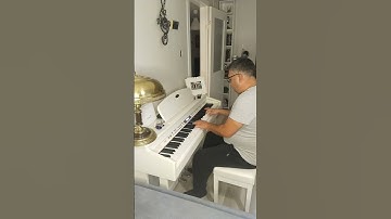 Thumbnail of Ümit Besen "Dostlar Sağolsun"Piyano Versiyonu...