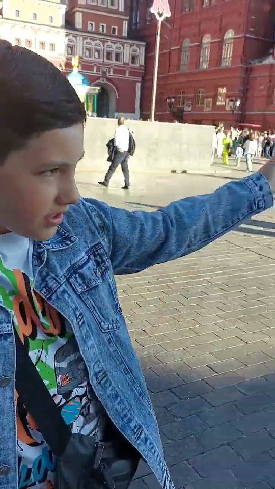 рядом с памятником и входом к красной площади# Moscow #Москватоп - YouTube