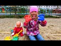 Learn colors with Baby doll and Polina