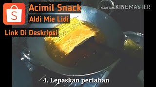 Cara Menggoreng mie lidi supaya lurus dan cara menaburi bumbu pedas supaya nempel