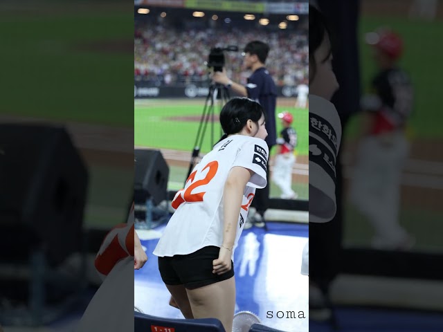 빠샤~~~   #하지원 #하지원치어리더 #한화이글스 #河智媛 #hajiwon #치어리더 #fancam #cheerleader