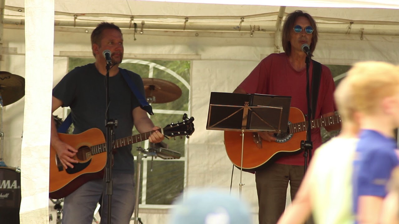 Triffles " O'Rafferty's motor car" Sandford Festival YouTube