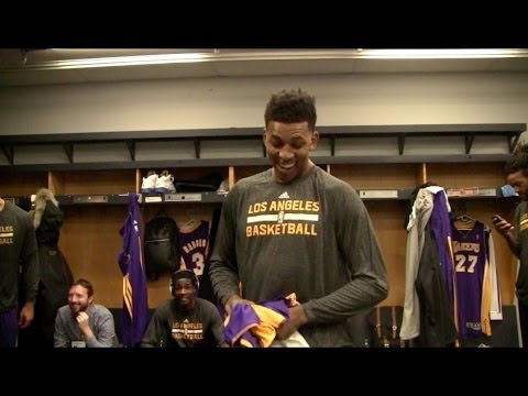 Lakers Behind The Scenes Video: Xavier Henry Throws Nick Young's Jersey In Trash