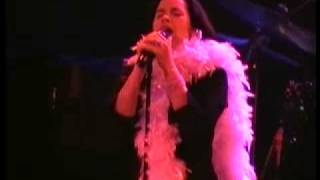 Natalie Merchant  &#39;I Put The Law On You&#39;  VRC0173