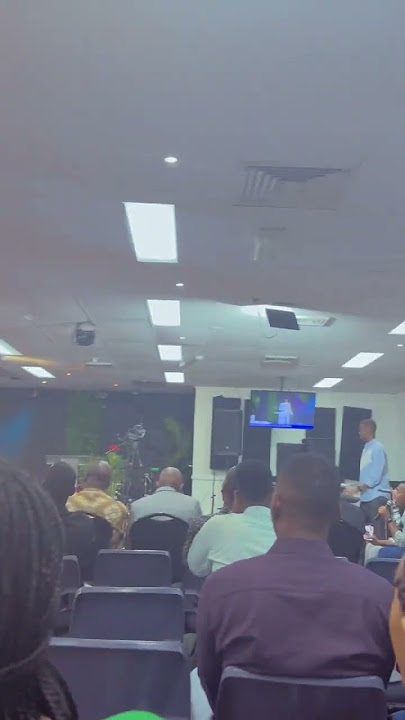 Pastor gitiga kuva SDN , azamuye amateraniro, muri penuel international church Australia.