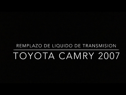 Vídeo: Que tipo de óleo um Toyota Camry 2007 leva?