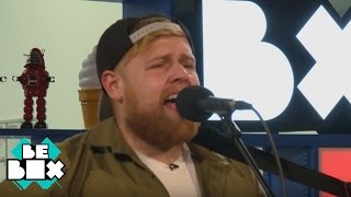 Video thumbnail of "Tom Walker - Play Dead (live) | BeBox Live Sessions"