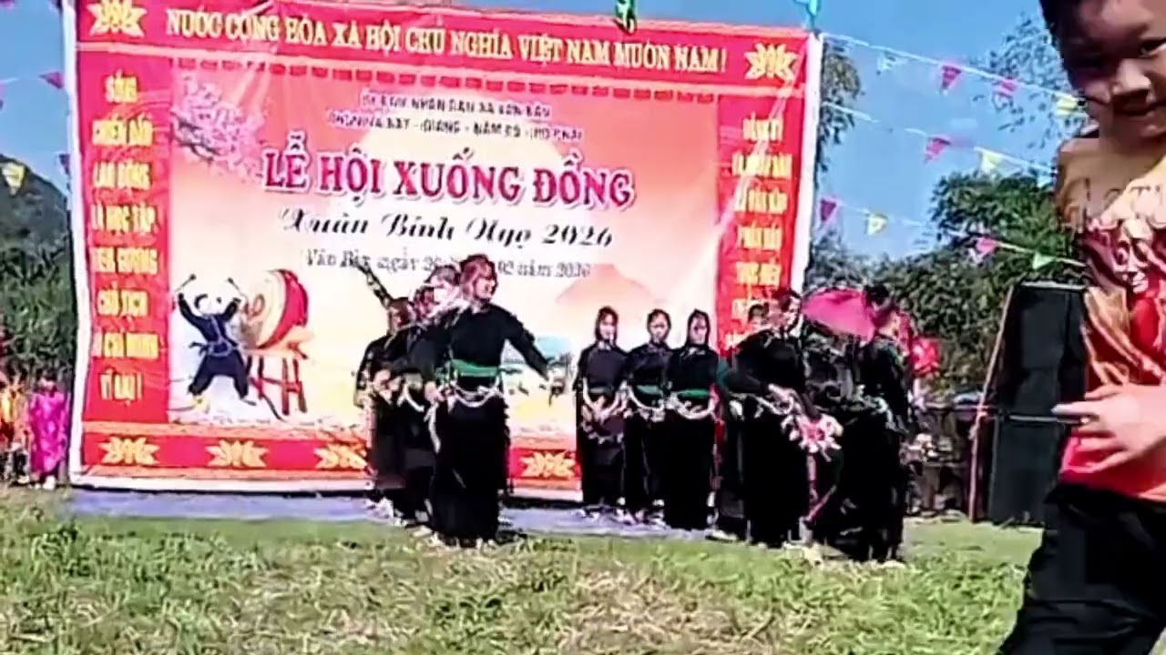 Múa Còn Dân Tộc Tày tại lễ hội xuống đồng thôn Nà Bay - Giàng -Nặm Bó -Hô Phai xuân bính ngọ 2026