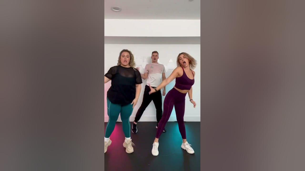 The Fitness Marshall- Pretty Girls Walk - Big Boss Vette - choreography by @paige.n.white