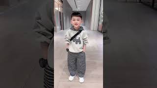 Yuanbao's Children's Clothing (Live stream at 9 AM 22 minutes ago)Spring has arrived, so I got m