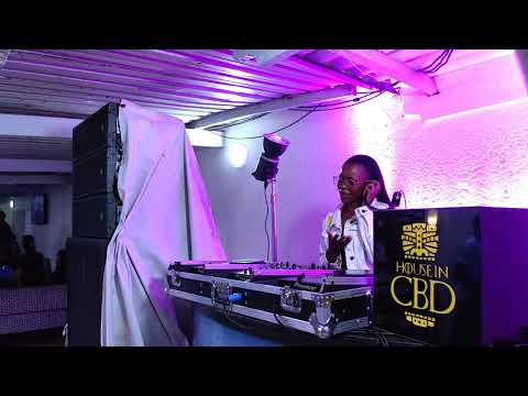 Ndoe live at House In CBD, Zarah Lounge