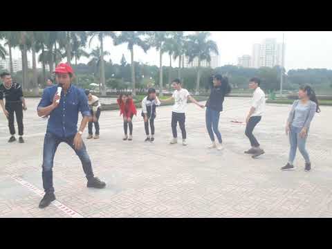 Video TRÒ CHƠI HOẠT NÁO TẬP THỂ VUI NHỘN LỄ HỘI ÂM THỰC |... - youtube