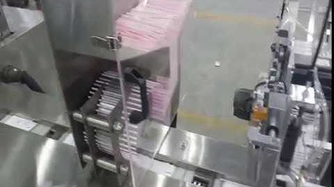 plastic drinking straw feeder automatic packing machine wrapping machine with napkin cutlery