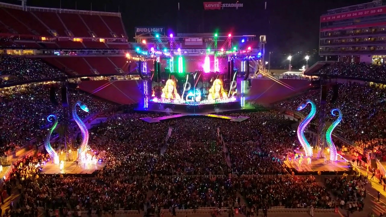 Shake it off, Taylor Swift, reputation tour, Levi's stadium, may 11, 2018 -  YouTube