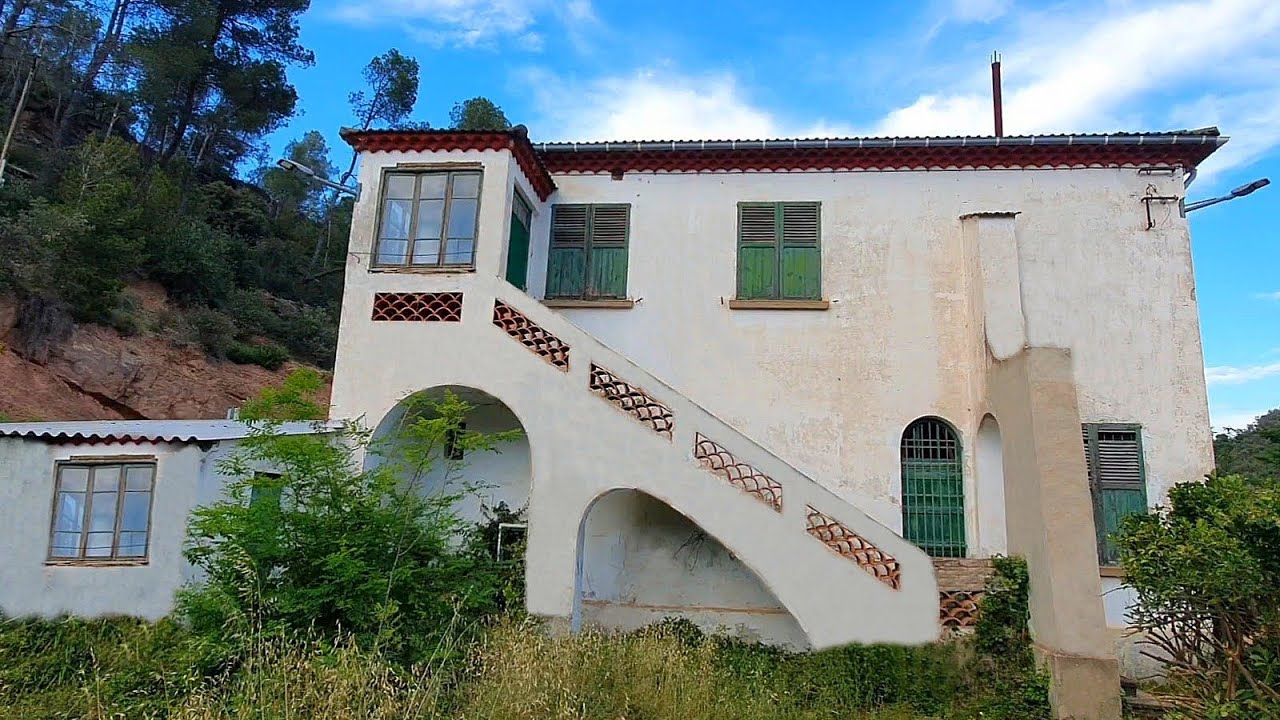 ABANDONARON su CASA HACE 30 AÑOS QUEDANDO TODO DENTRO - NO REGRESARON | Sitios Abandonados y URBEX