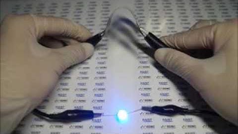 Highly conductive and flexible color filter electrode using multilayer film structure