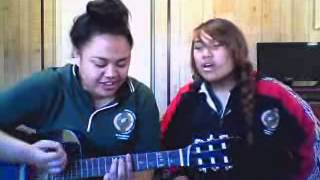 Video thumbnail of "TE KAUPAPA"