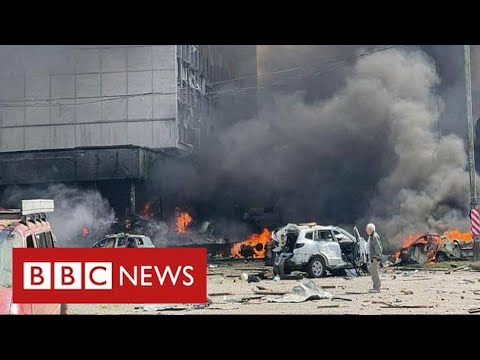 Dozens dead and injured in Russian strike on central Ukraine city – BBC News