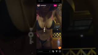 Modelo dominicana en vivo de instagran 👙😎👍