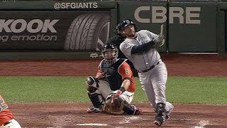 SD@SF: Rivera's broken-bat single chases Vogelsong