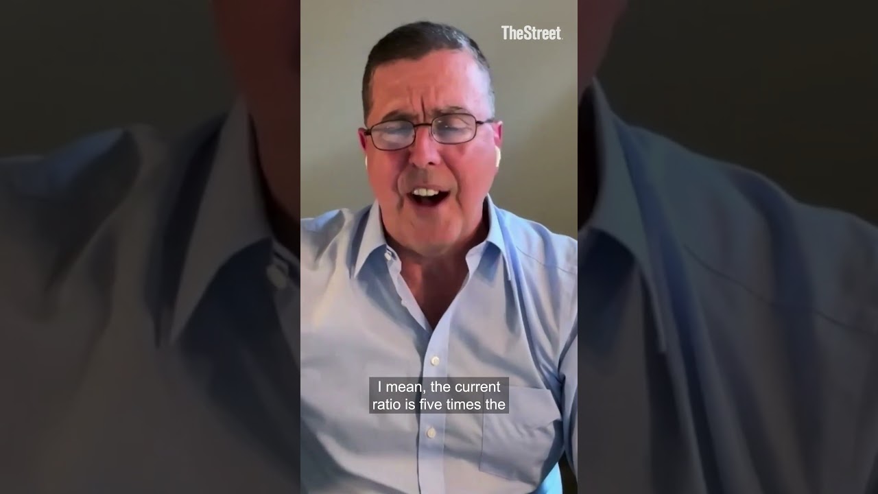 Veteran Wall Street trader Stephen ‘Sarge’ Guilfoyle shares his pick in the battle of tech titans. Veteran Wall Street trader Stephen ‘Sarge’ Guilfoyle shares his pick in the battle of tech titans.