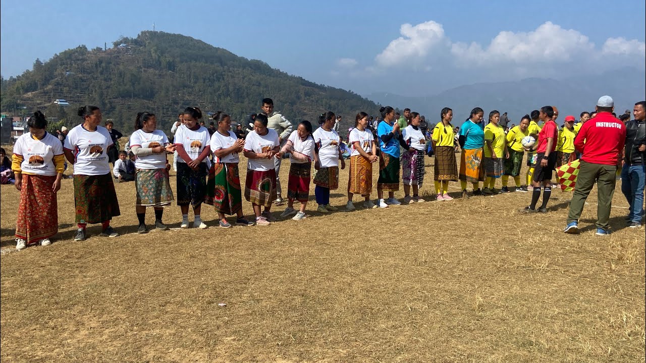 लुङ्गि फुटबल 