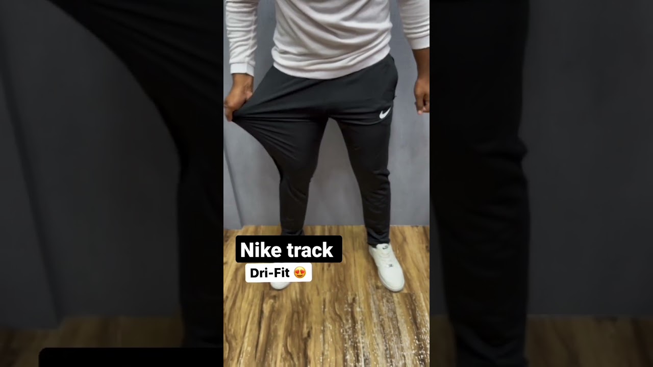 These Versatile Nike Training Pants Look Great With Sneakers