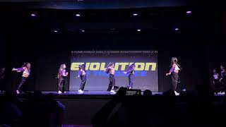 GIGANTES CREW (INFANTILES) - EVOLUTION OF THE DANCE 