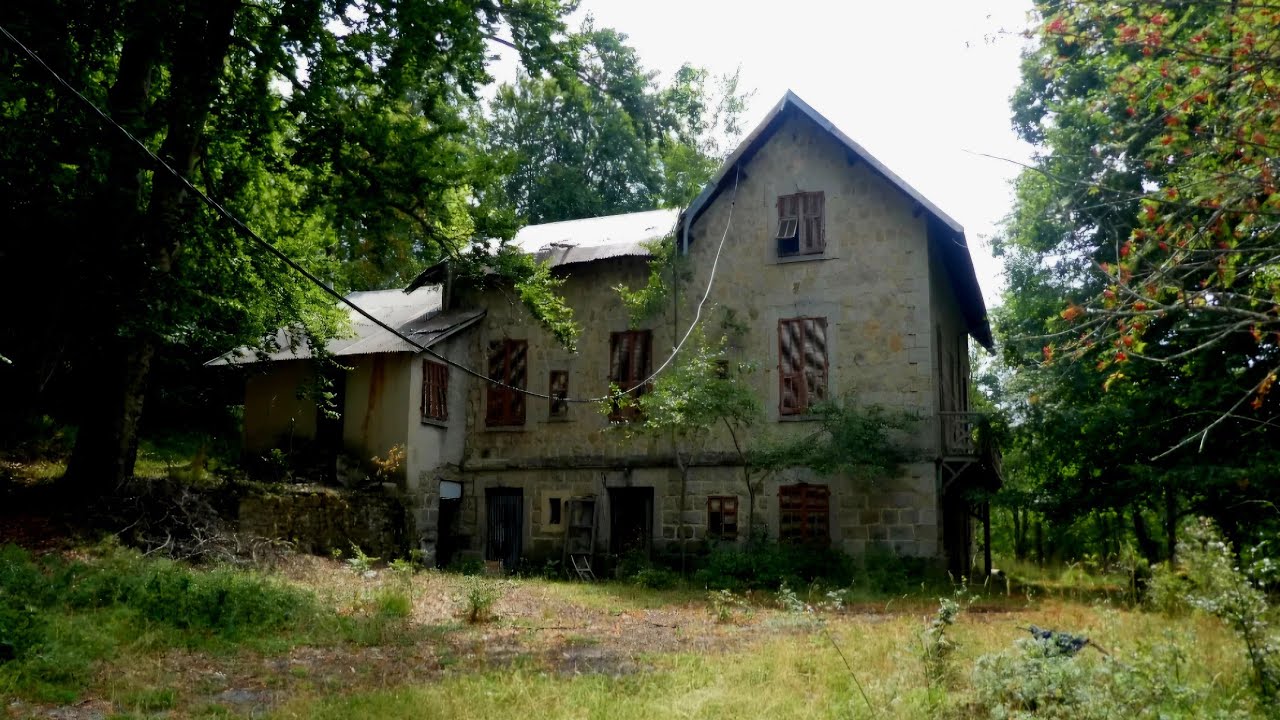 visite d'une auberge abandonné
