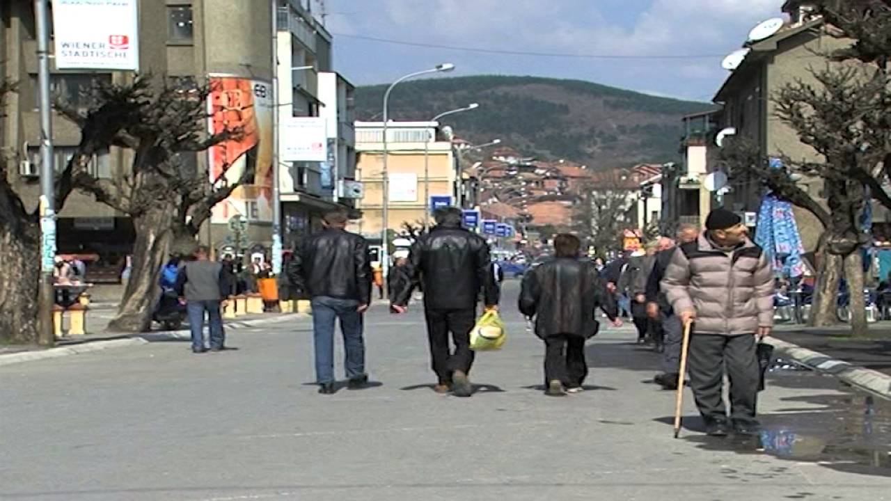 Sulejman Ugljanin, stanovi i lokali
