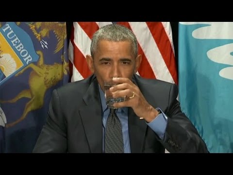 Obama drinks Flint water