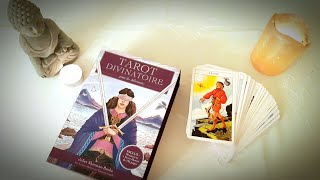 REVIEW - Tarot divinatoire pour les débutants - Juliet Sharman-Burke & Giovanni Caselli