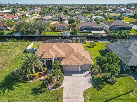 2127 SE 17th PL, Cape Coral, FL home video tour