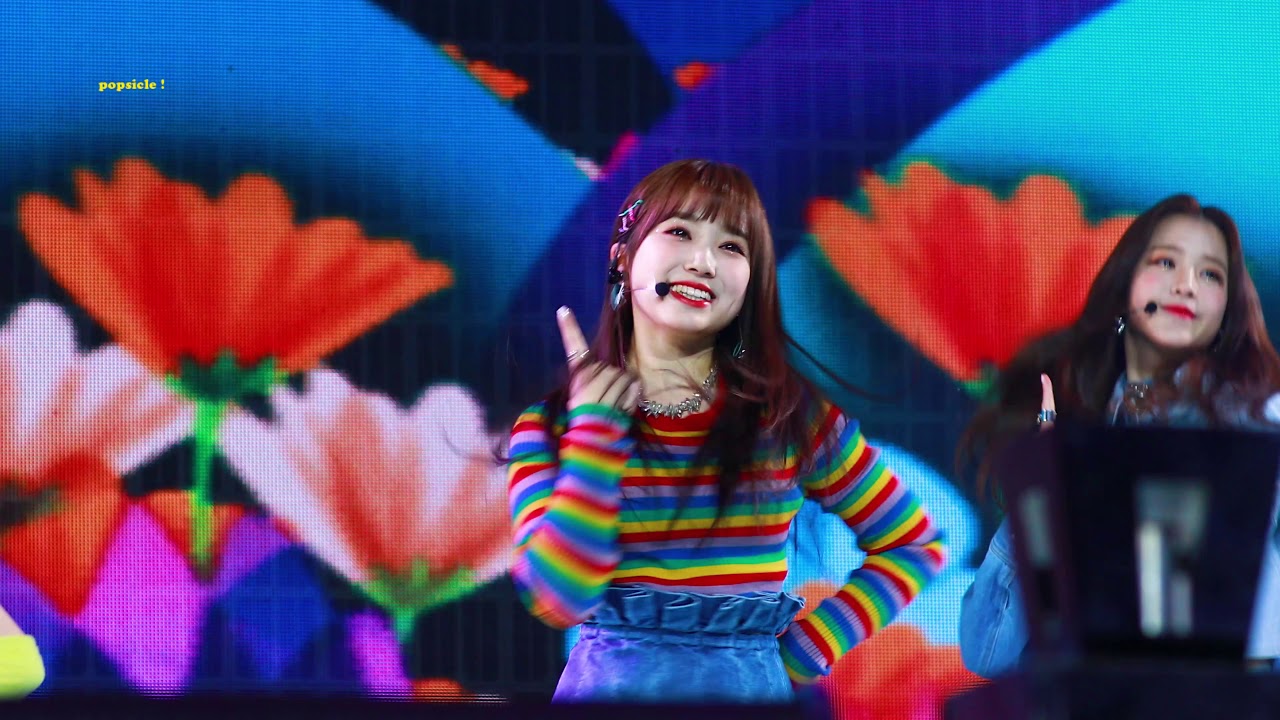 190106 골든디스크 야부키나코 행복 직캠