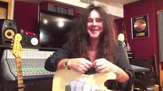 Yngwie has a chat