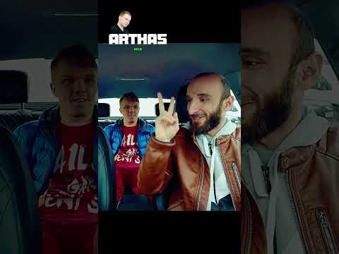 Как большой маленький обиделся 😂 #сериал #комедия #омарвбольшомгороде #кино #юмор #такси #shorts