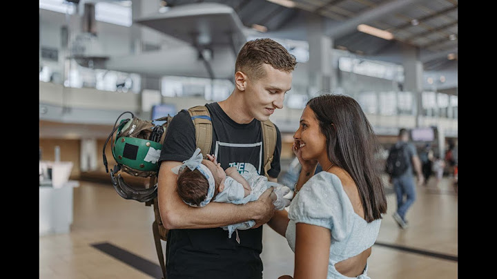 Military Homecoming San Diego Airport | Marinaccio Family