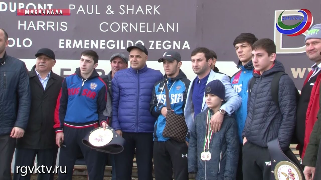 Нашли спортсменку в дагестане последние новости. Медали по ММА Дагестане. Медали ММА Дагестан. Тренер Рамазан Рашидов Дагестанские огни. Эрзиман выигрыш по Дагестану.