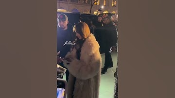 Lisa arrived at Alter Ego Pop-up store in New York